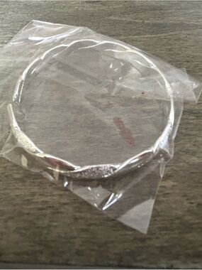 Silver Twist Cuff Bracelet - Shiny Silver